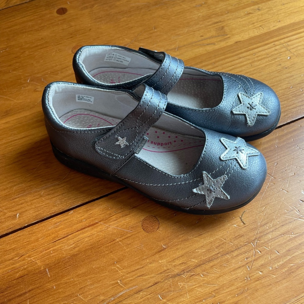Pediped Metallic Mary Jane Shoes with Star Accents